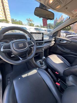 FIAT PULSE 1.3 FLEX DRIVE CVT FIAT PULSE 1.3 FLEX DRIVE CVT
